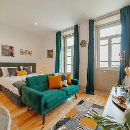 Downtown Suites By Vacationy Porto Exterior foto