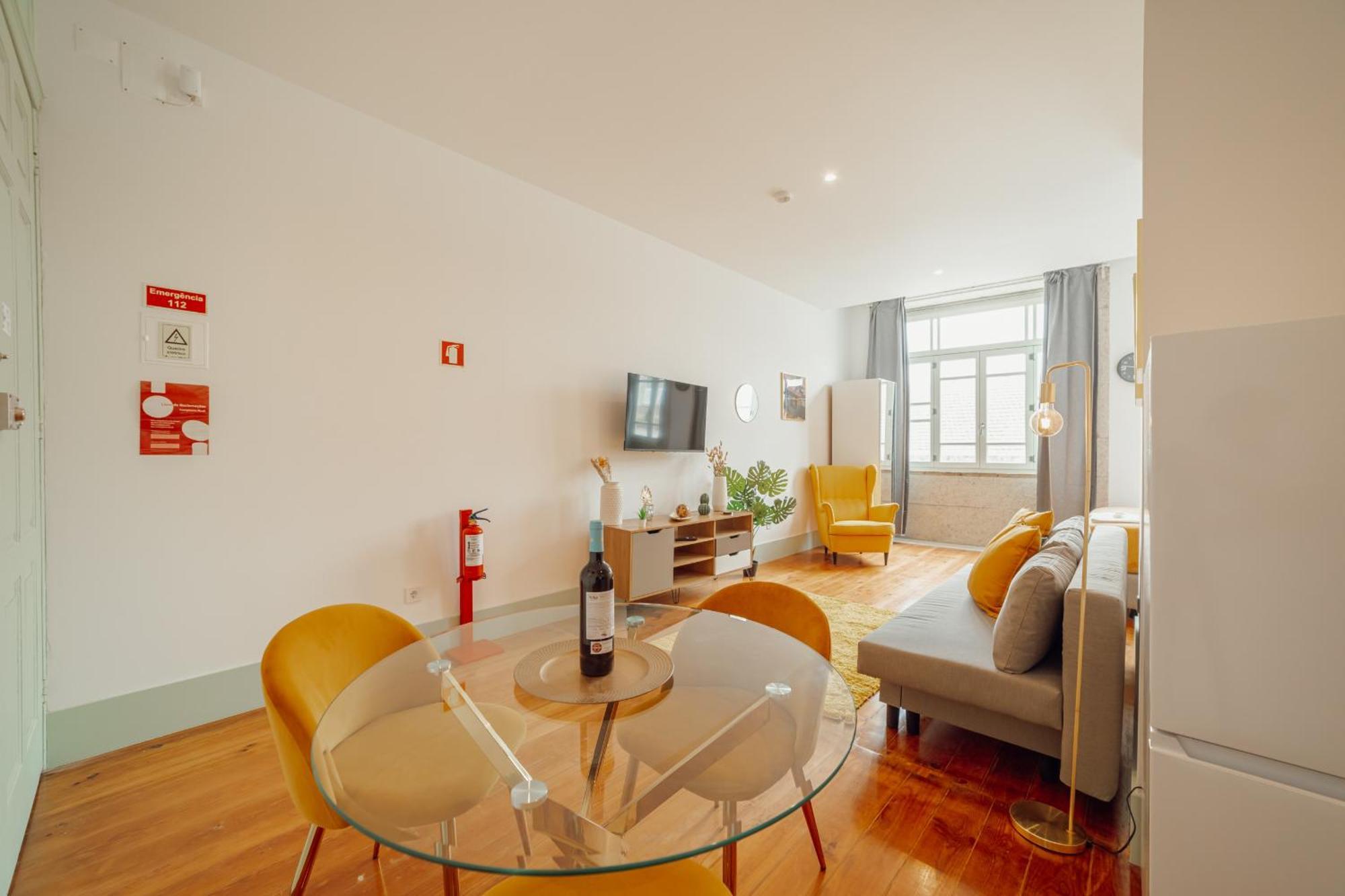 Downtown Suites By Vacationy Porto Exterior foto