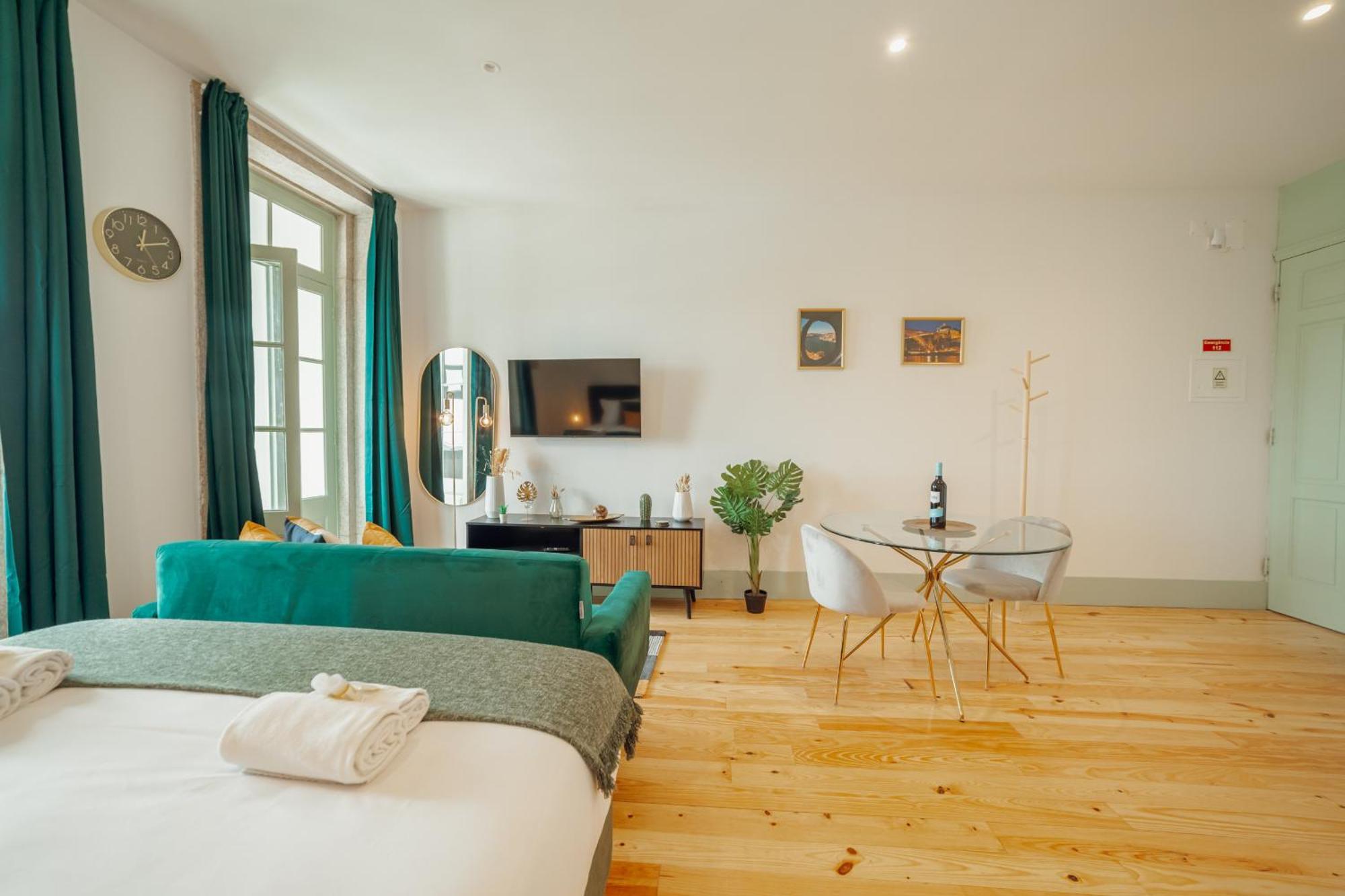 Downtown Suites By Vacationy Porto Exterior foto